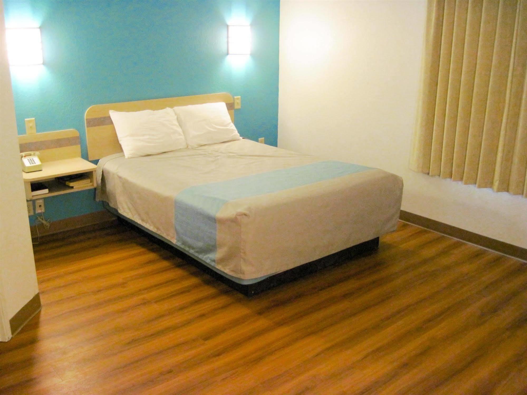 Motel 6-Avoca, Ia ภายนอก รูปภาพ