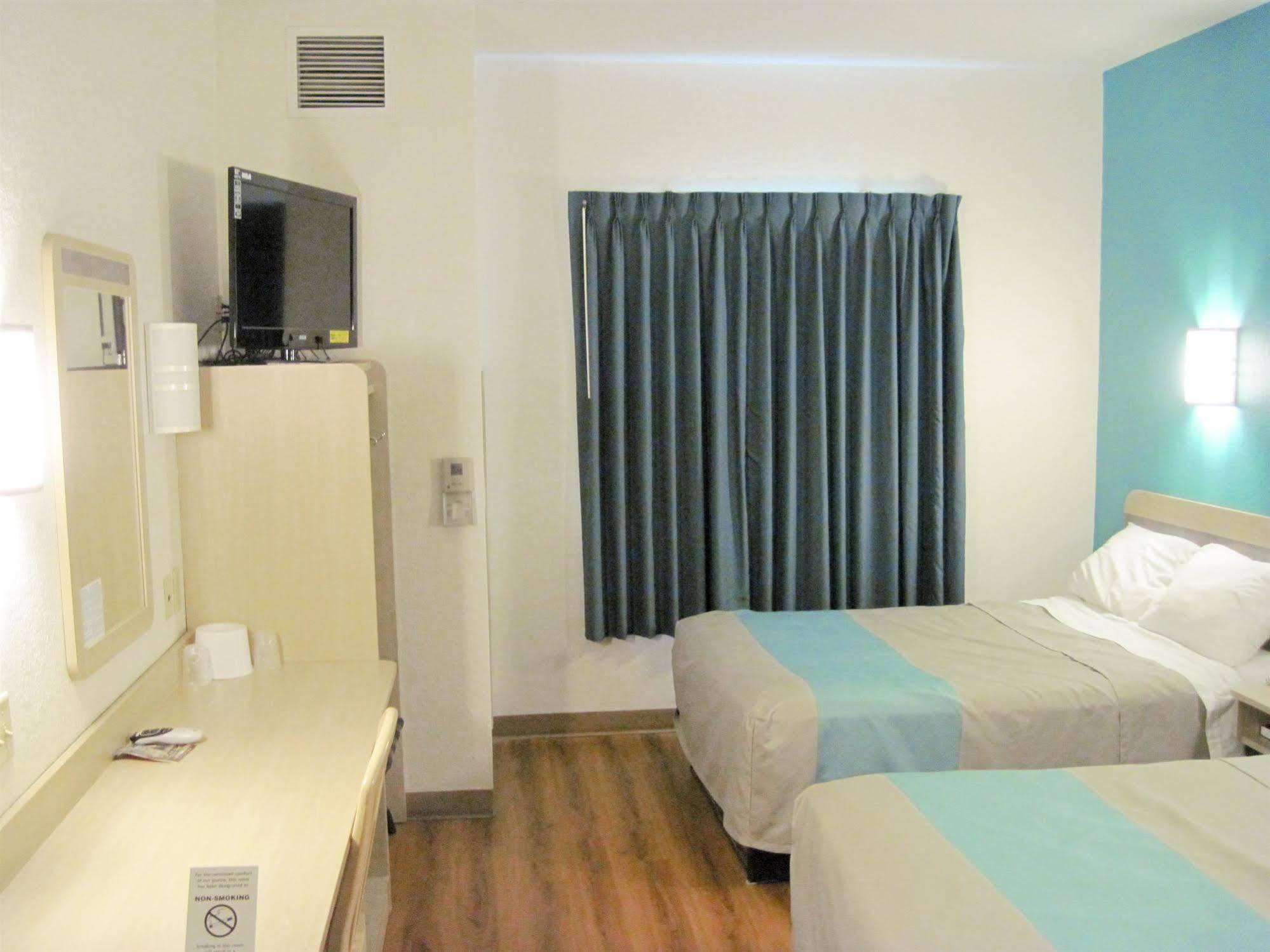 Motel 6-Avoca, Ia ภายนอก รูปภาพ
