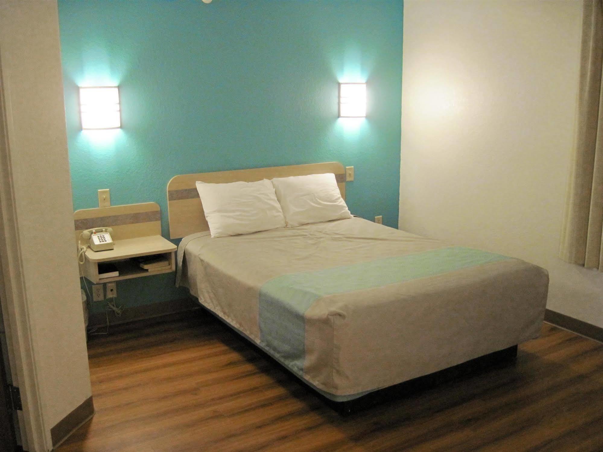 Motel 6-Avoca, Ia ภายนอก รูปภาพ